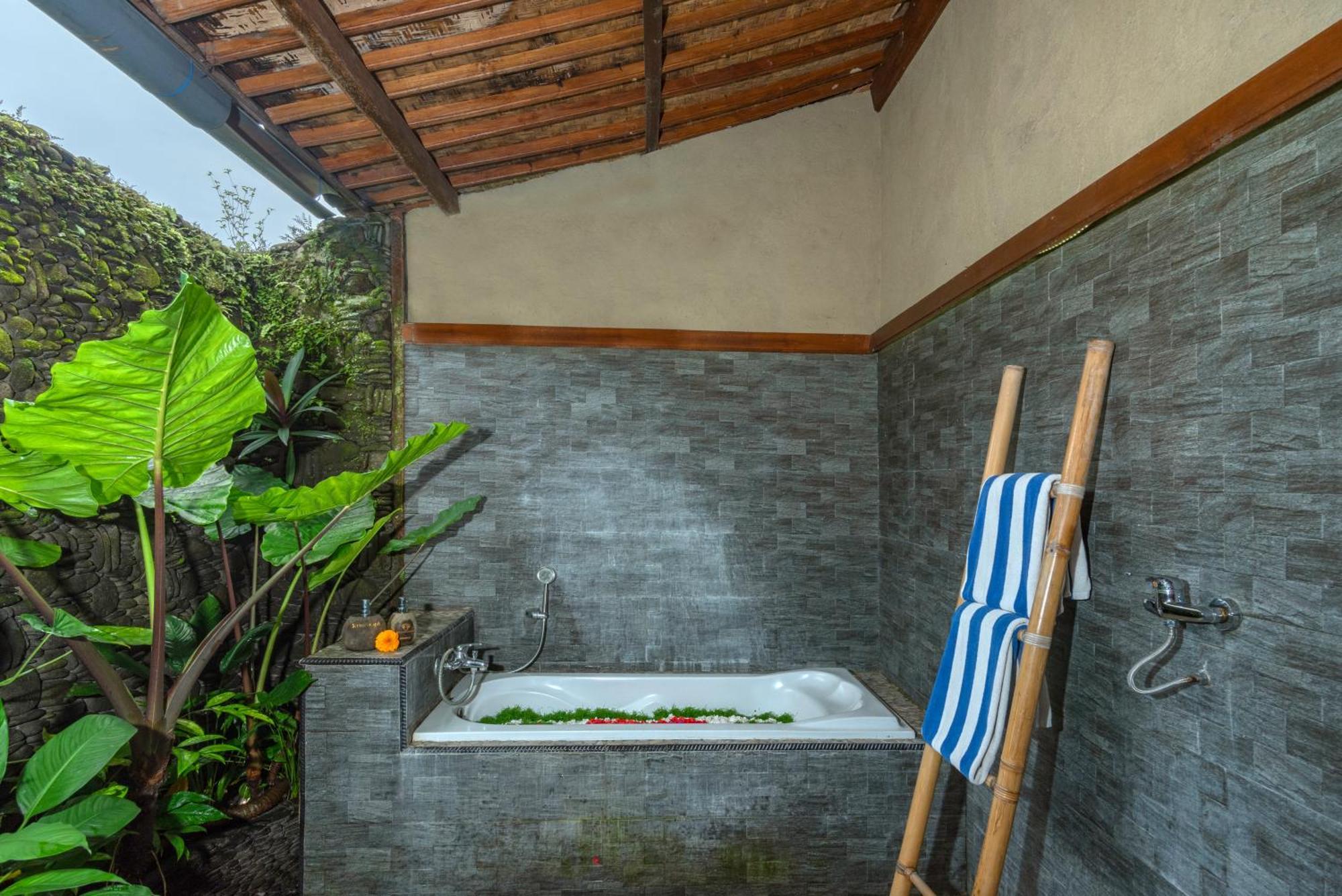 The Alus Cottage And Villa Ubud  Exterior photo